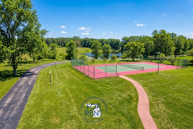 Building Photo - 7255 E Baldwin Rd