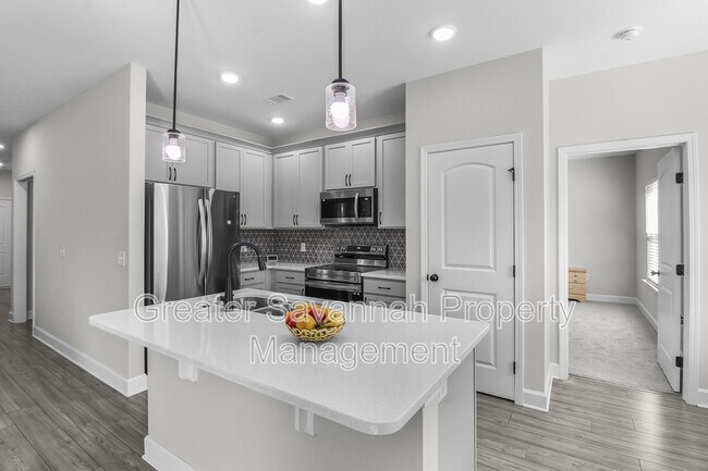 Building Photo - 208 Alyssa Ave