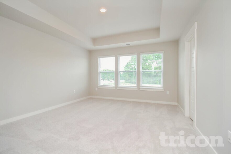 Building Photo - 1748 Lannister Ave