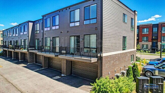 Building Photo - 2326 Venture Dr