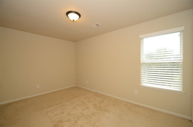 Building Photo - 14822 Russet Bend Ln