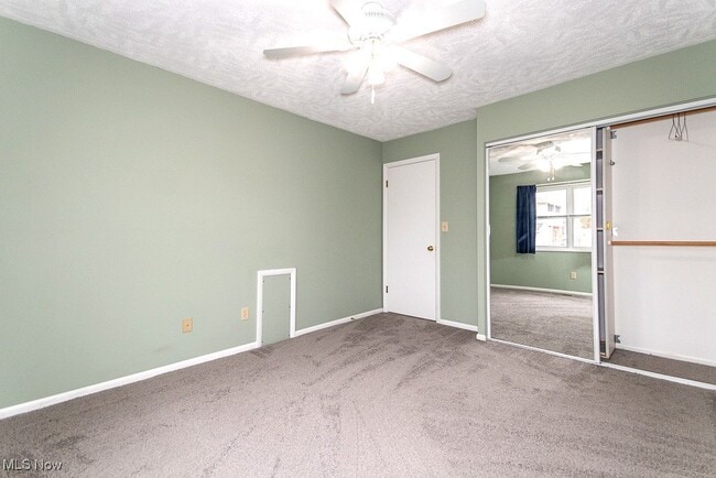 Building Photo - 6330 Cumberland Dr