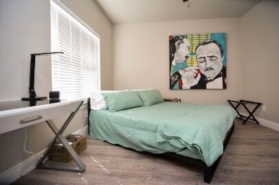 Building Photo - 1518 Avenue W