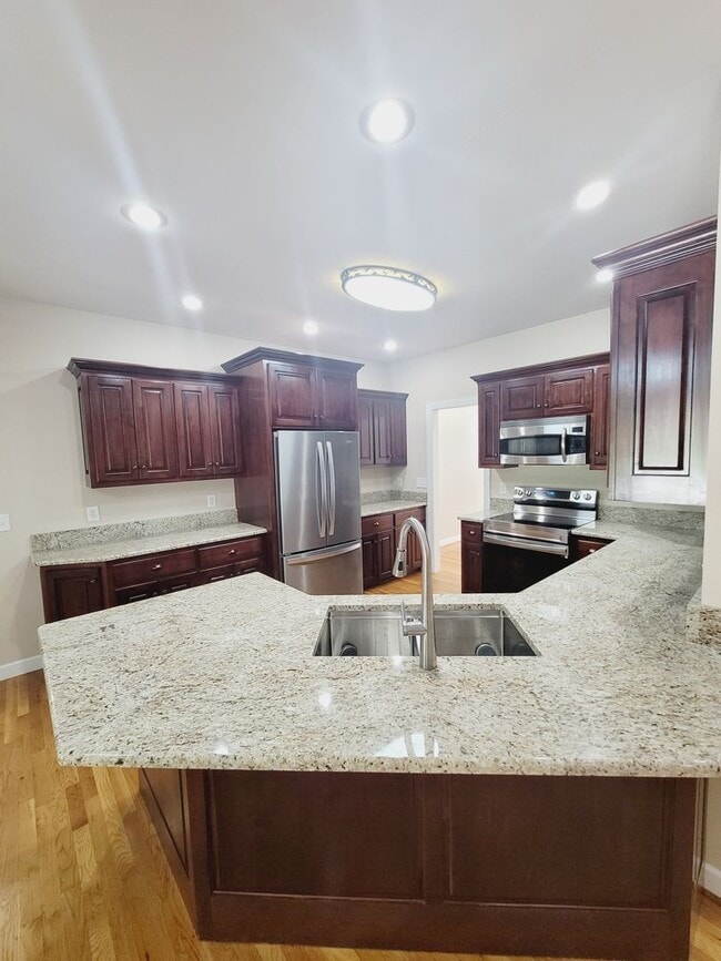 Building Photo - Beautiful Brick Ranch in Campbell County