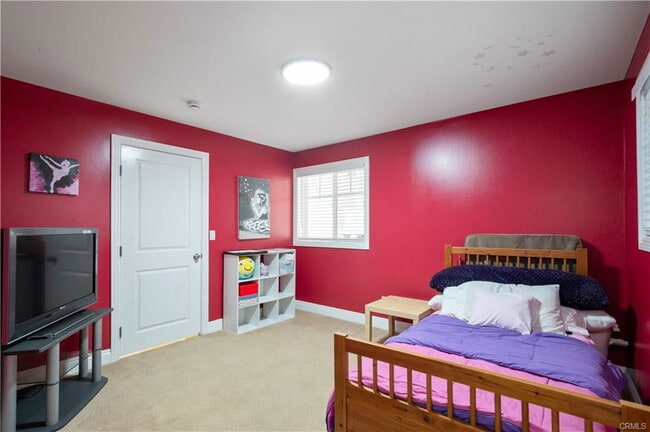 Building Photo - 3533 S Kerckhoff Ave