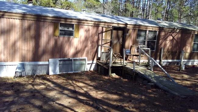 Building Photo - Rent this 2 Bedroom home in Monetta!