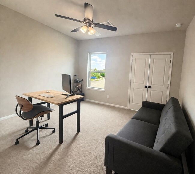 Building Photo - 12310 Upper Mar Dr