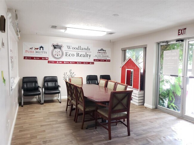 Building Photo - 26519 I-45