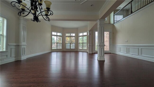 Building Photo - 3784 Courson St