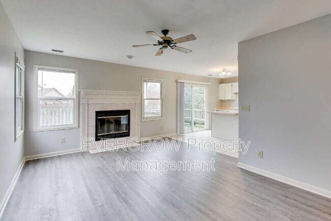 Building Photo - 11309 Lynchburg Way