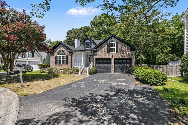 Building Photo - 1854 Oleander Ct