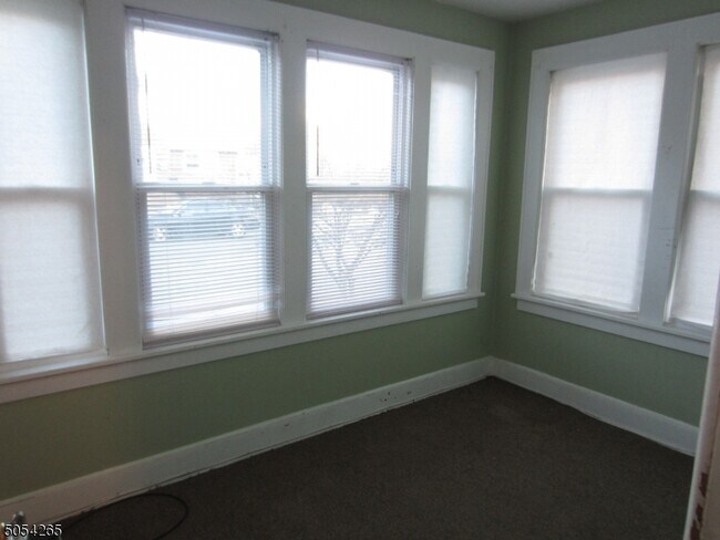 Building Photo - 31 Don Bosco Ave