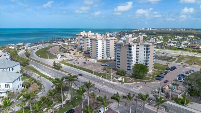 Building Photo - 5500 Bonita Beach Rd SW