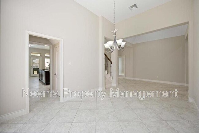 Building Photo - 115 Pine Crest Cir
