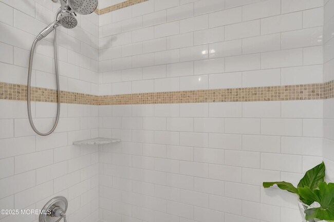 Building Photo - 229 1st Ave