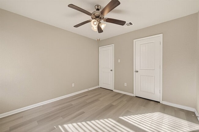 Building Photo - 12623 City Village Ln