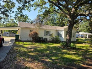 Building Photo - Darling home ready for you!