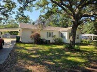 Building Photo - Darling home ready for you!