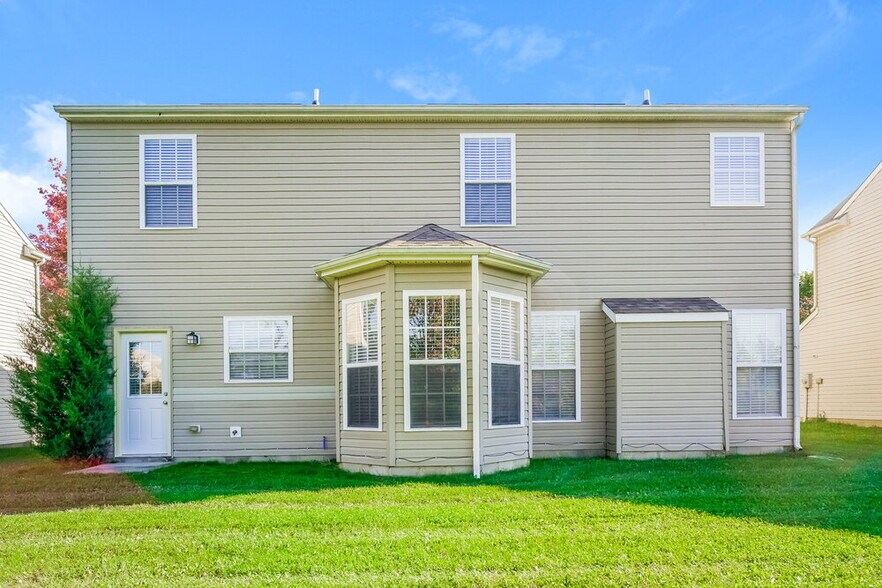 Building Photo - 8430 Bravestone Way