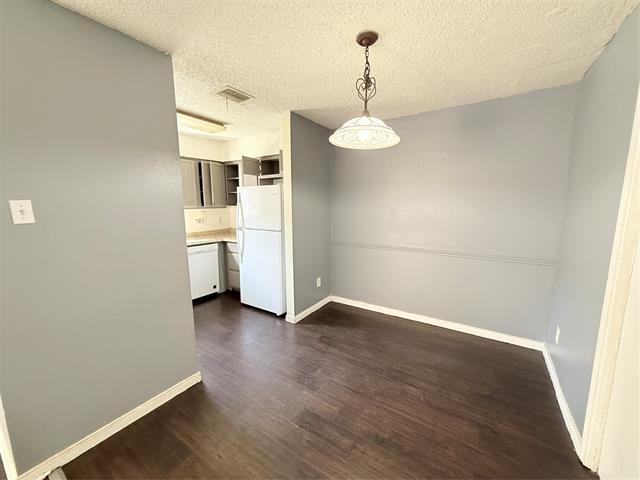 Building Photo - 2641 Santa Barbara Dr