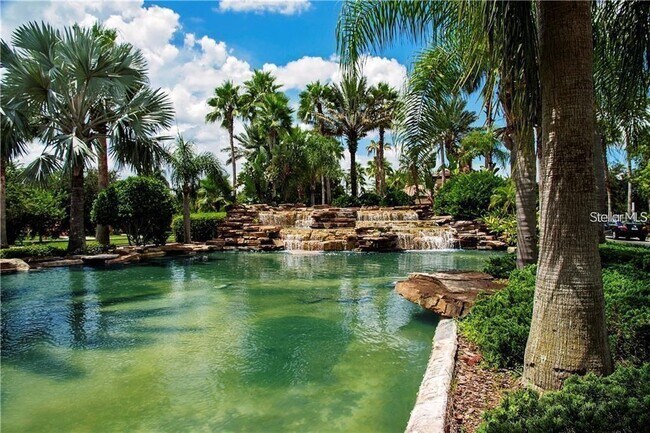 Building Photo - 210 Shell Falls Dr