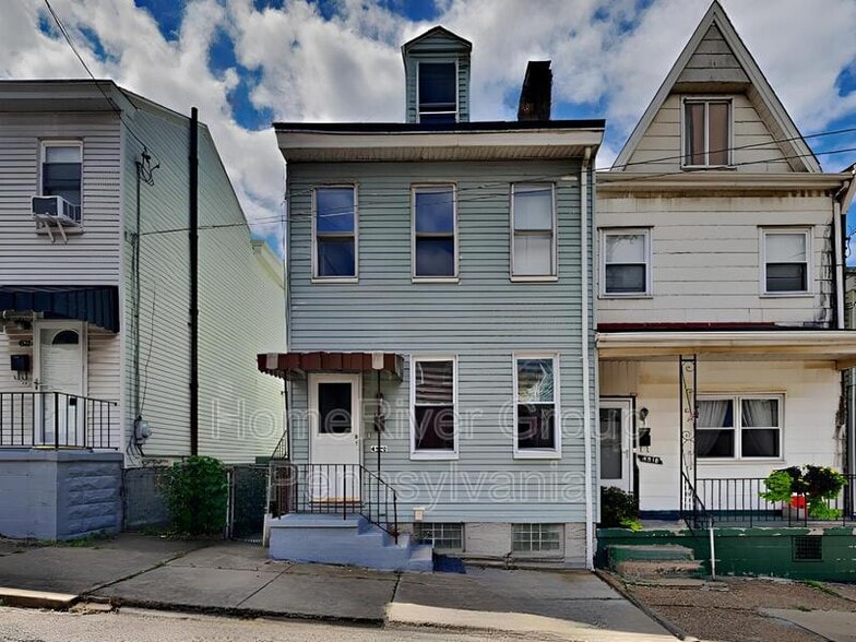 Primary Photo - 4520 Minerva St