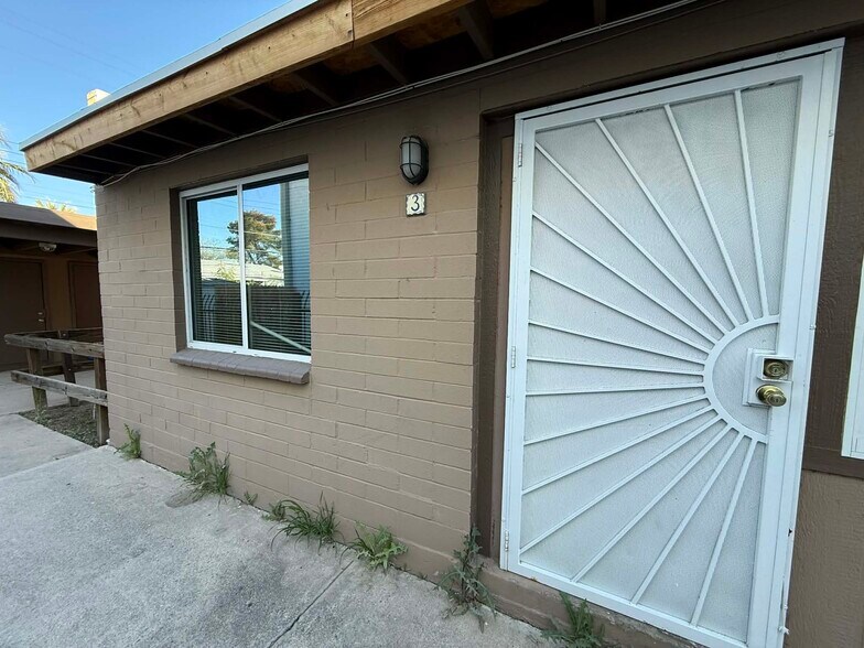 Building Photo - 5425 E 30th St