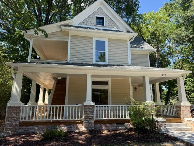 Building Photo - 820 Rankin Pl