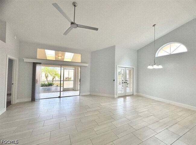 Building Photo - 12396 Kelly Sands Way