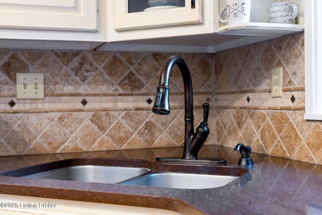 Building Photo - 2903 Windward Ct