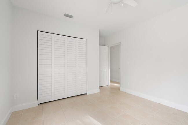 Building Photo - 4834 Bethel Creek Dr