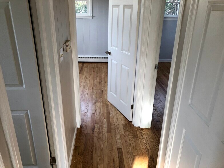 Building Photo - 27 Campbell Dr