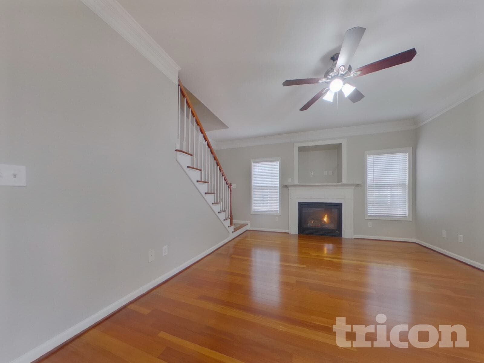 Building Photo - 1228 Saxony Dr SE