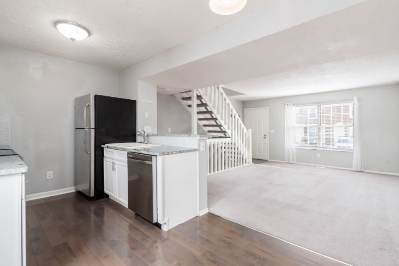 Building Photo - 5041 Stoneybrook Blvd