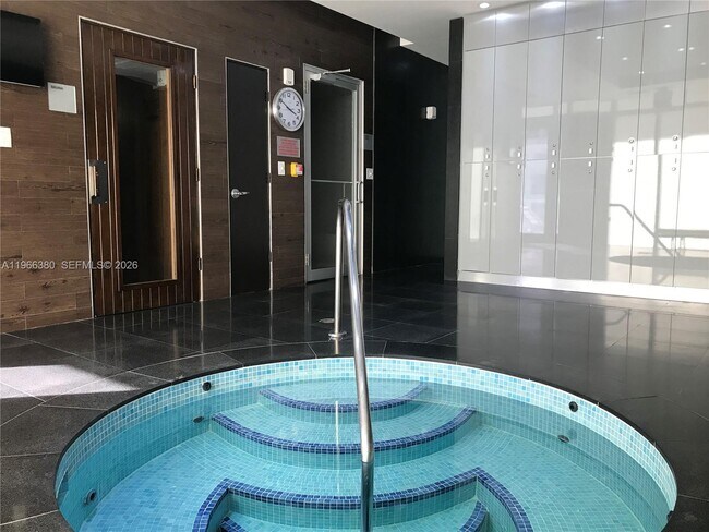 Building Photo - 55 SE 6th St