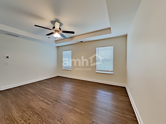 Building Photo - 581 Westridge Cir