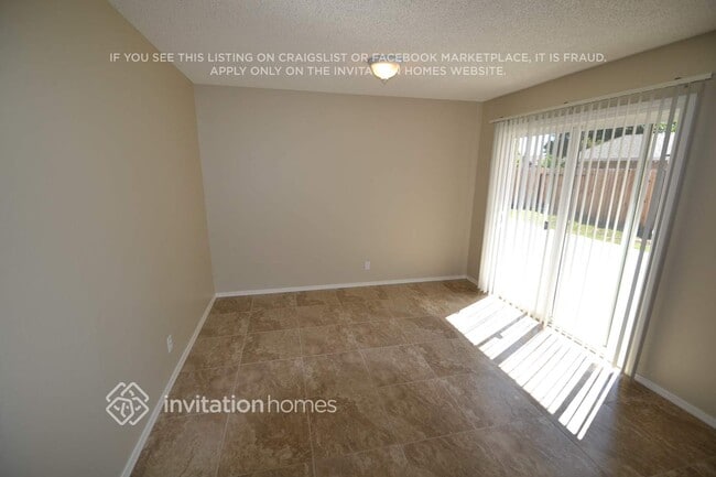 Building Photo - 272 De Soto Dr