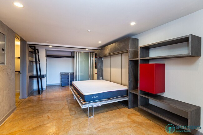 Building Photo - SoMa: Luxuriously Remodeled Conversion Liv...