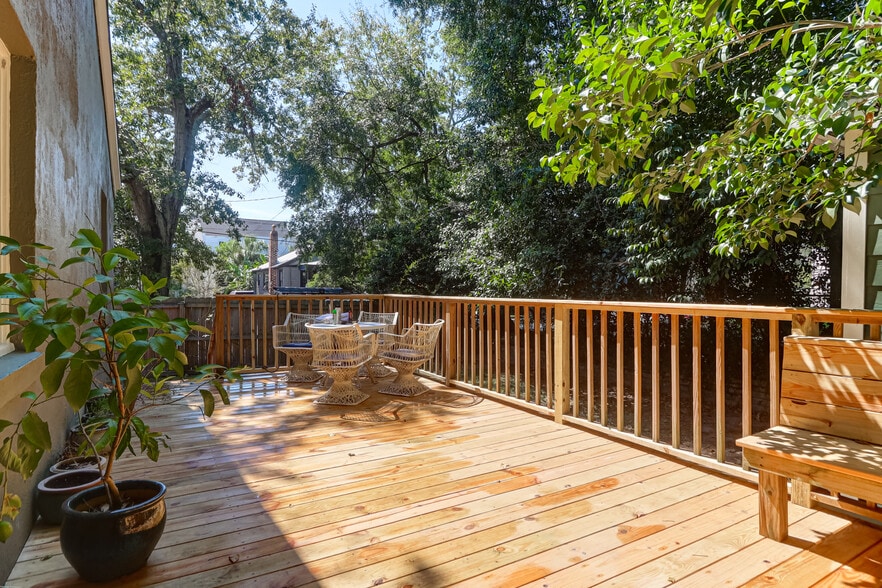 Building Photo - 1 Darlington Ave