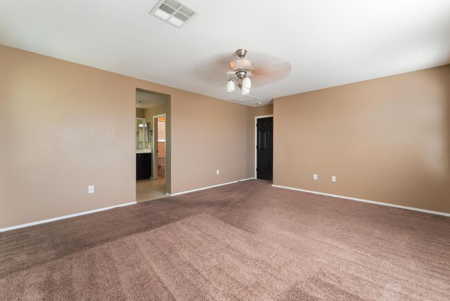 Building Photo - Gated Community  Home