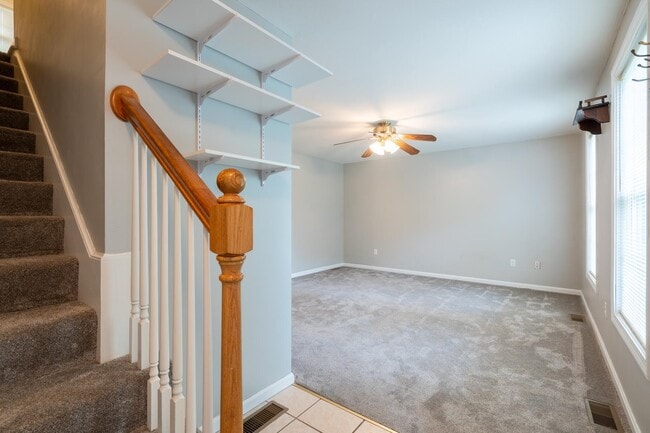 Building Photo - 206 Mt Delight Rd