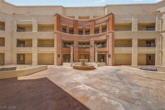 Building Photo - 260 E Flamingo Rd