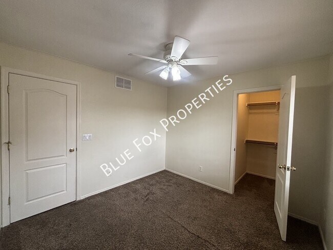 Building Photo - 3149 S Quinn Dr