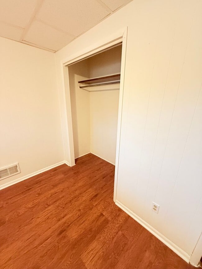 Building Photo - 4BR / 2BA Home – Charles Village – $2,600/mo