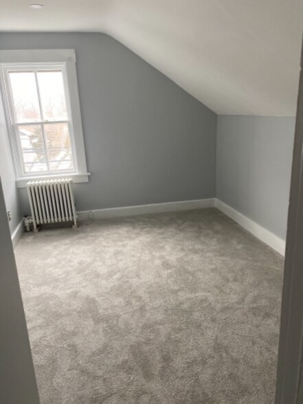 Building Photo - 3 Sylvania Rd