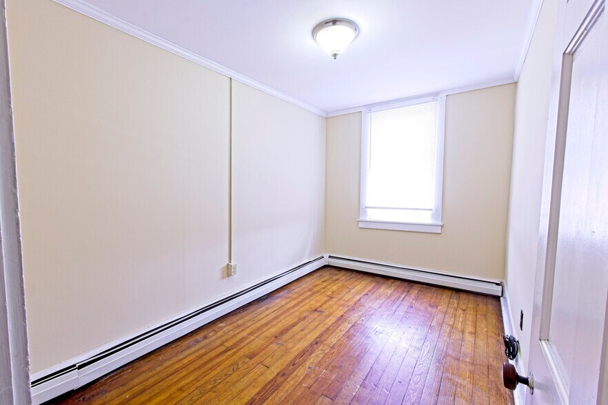 Second bedroom - 100 N Main St