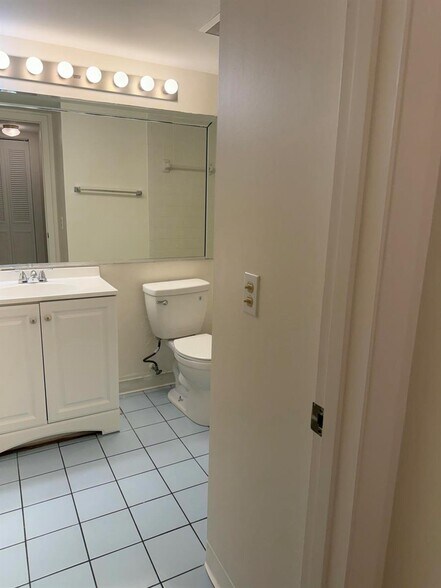 Building Photo - 4961 Sable Pine Cir