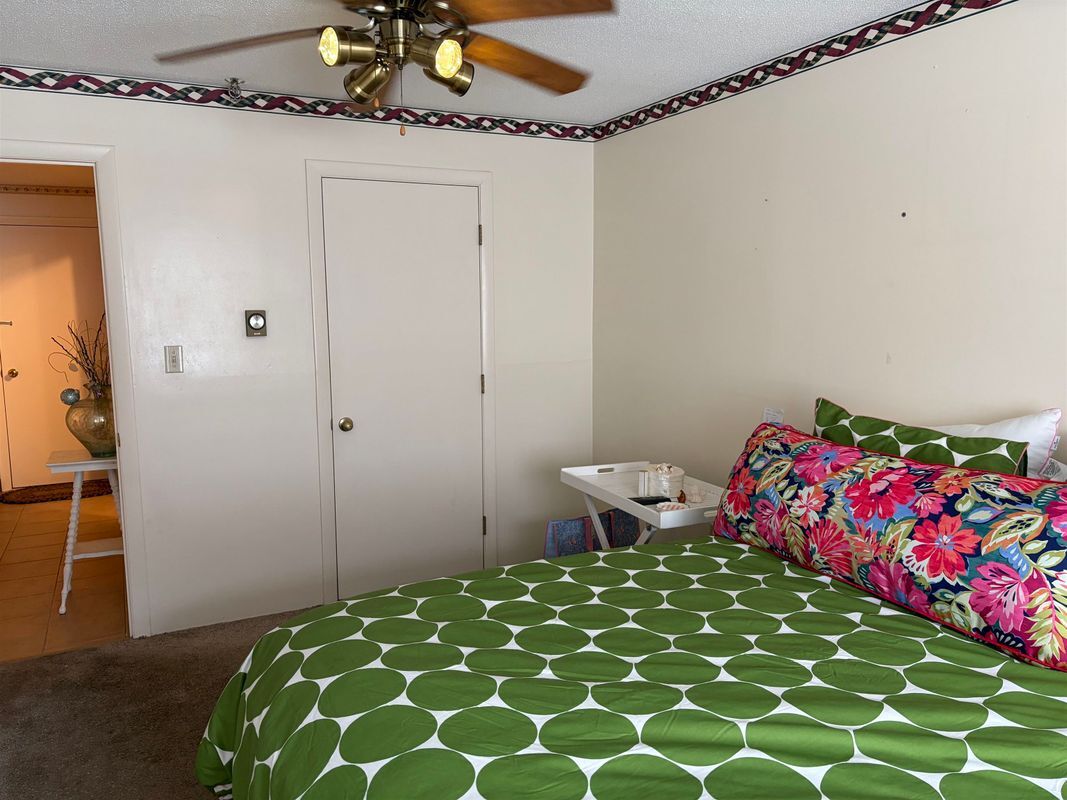 Building Photo - 467 High, 6