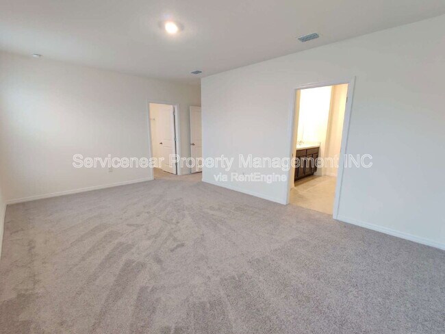 Building Photo - 32614 Canyonlands Dr