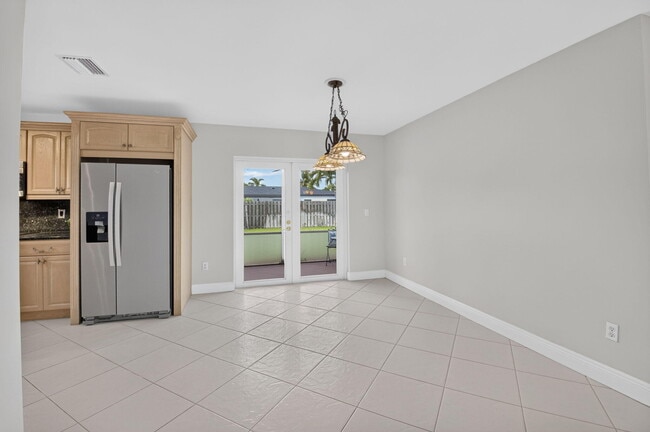 Building Photo - 4599 Betelnut St